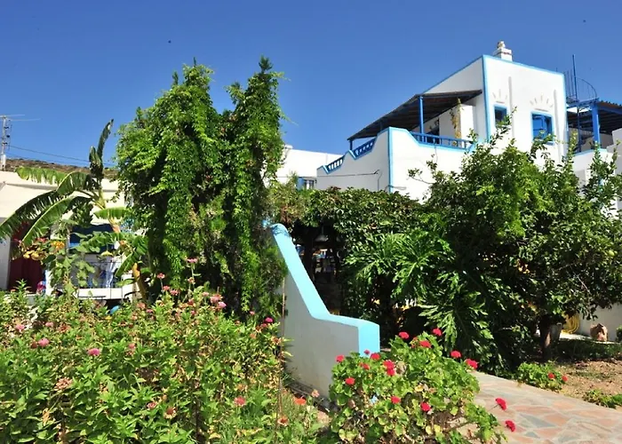 Titika アパート カタポラ